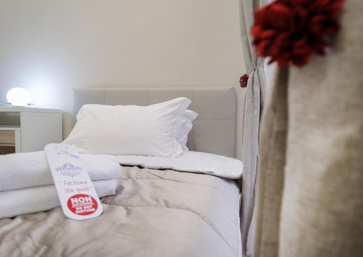 Residenza Esposito Economy Rooms Naples Extérieur photo