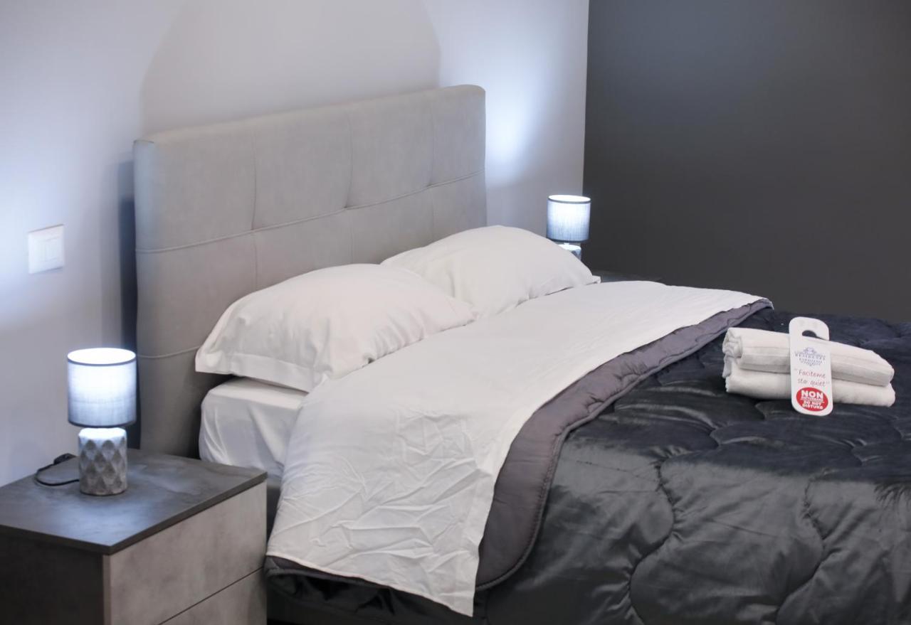 Residenza Esposito Economy Rooms Naples Extérieur photo