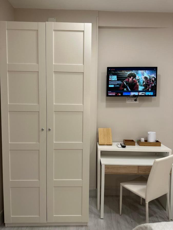 Residenza Esposito Economy Rooms Naples Extérieur photo