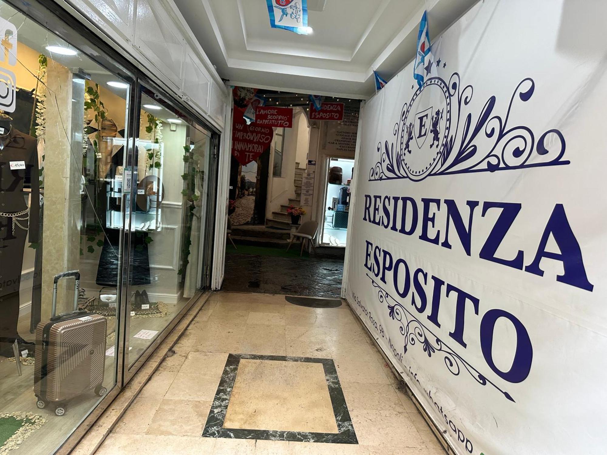 Residenza Esposito Economy Rooms Naples Extérieur photo
