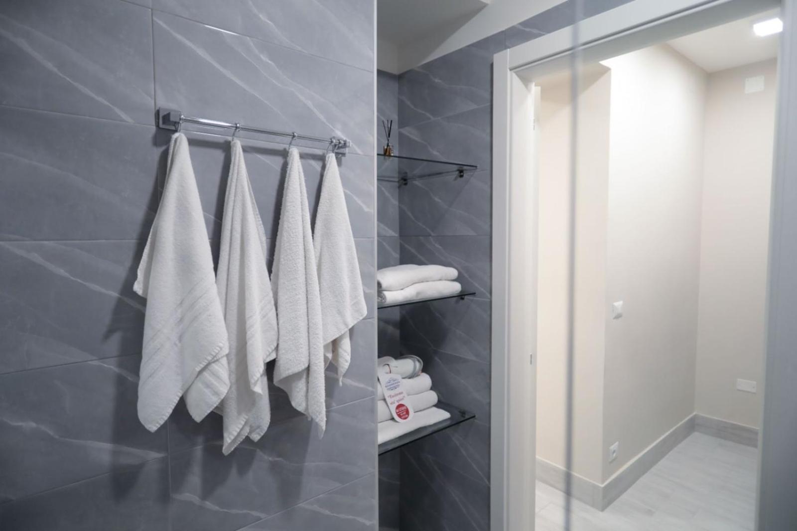 Residenza Esposito Economy Rooms Naples Extérieur photo